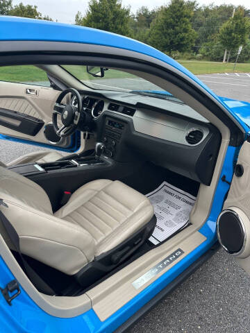 2010 Ford Mustang V6