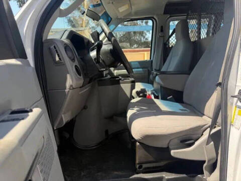 2013 Ford E-Series E-150