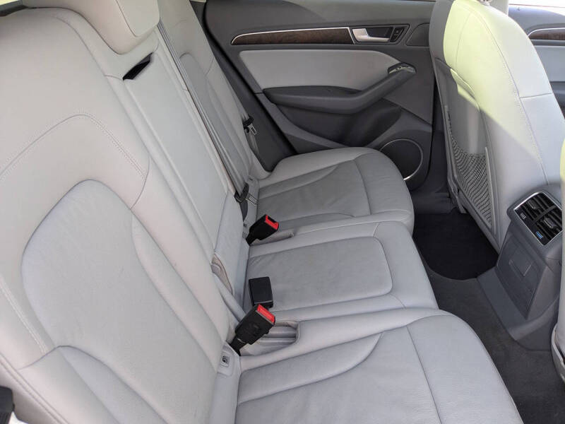 2015 Audi Q5 2.0T quattro Premium Plus