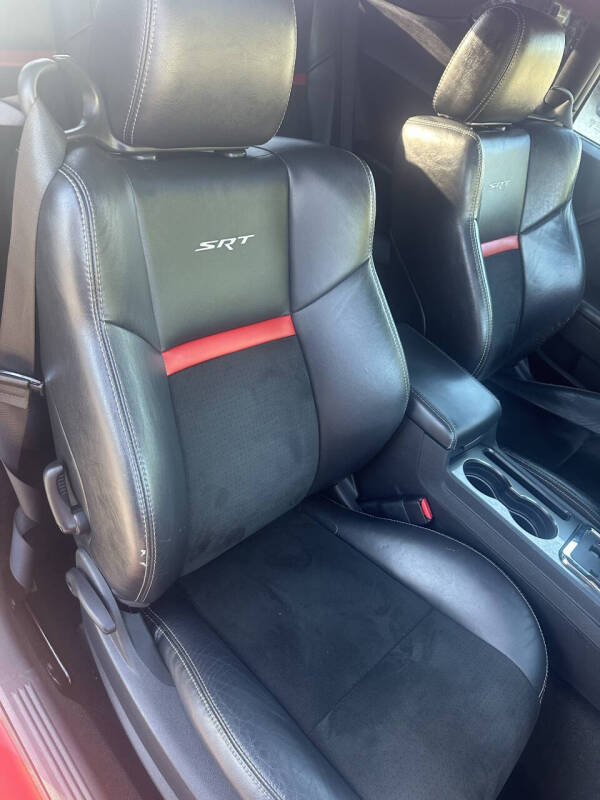 2010 Dodge Challenger SRT8 - Photo 16
