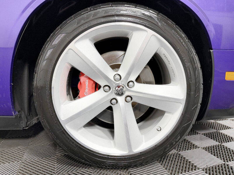 2010 Dodge Challenger SRT8