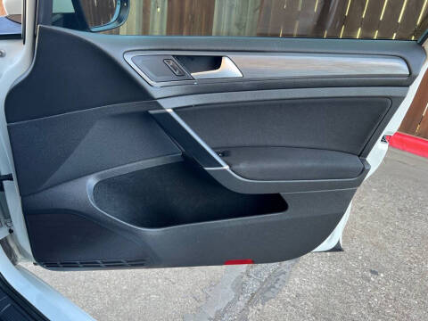 2019 Volkswagen Golf SportWagen