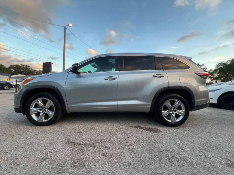 2016 Toyota Highlander