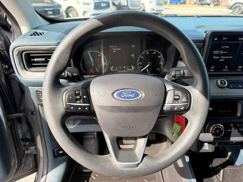 2023 Ford Maverick XL