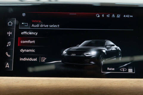 2023 Audi e-tron GT quattro Premium Plus