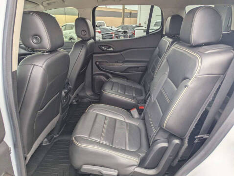 2020 GMC Acadia Denali