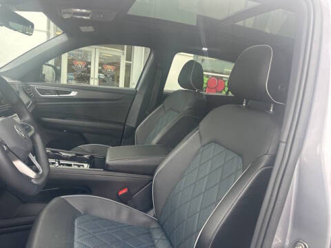 2024 Volkswagen Atlas Cross Sport SEL Premium R-Line 4Motion