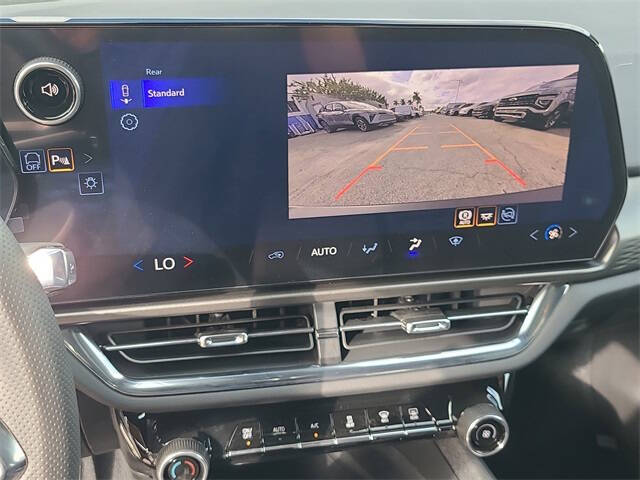 2026 Chevrolet Equinox EV LT 1