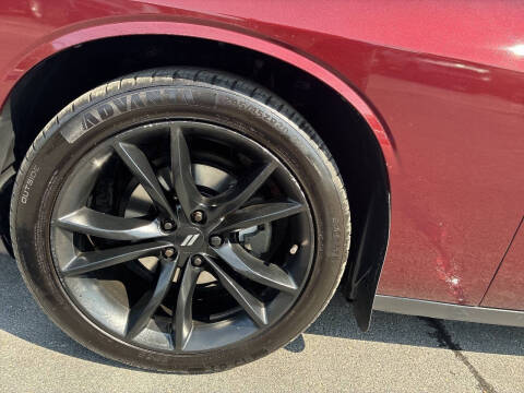 2017 Dodge Challenger SXT