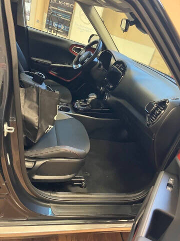 2025 Kia Soul GT-Line