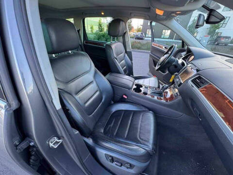 2012 Volkswagen Touareg