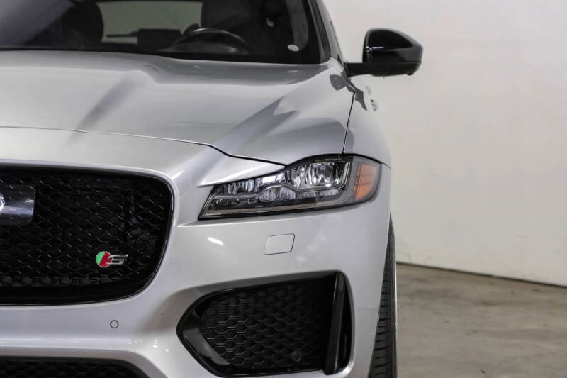 2018 Jaguar F-PACE S