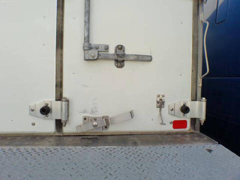 2018 Freightliner M2 106