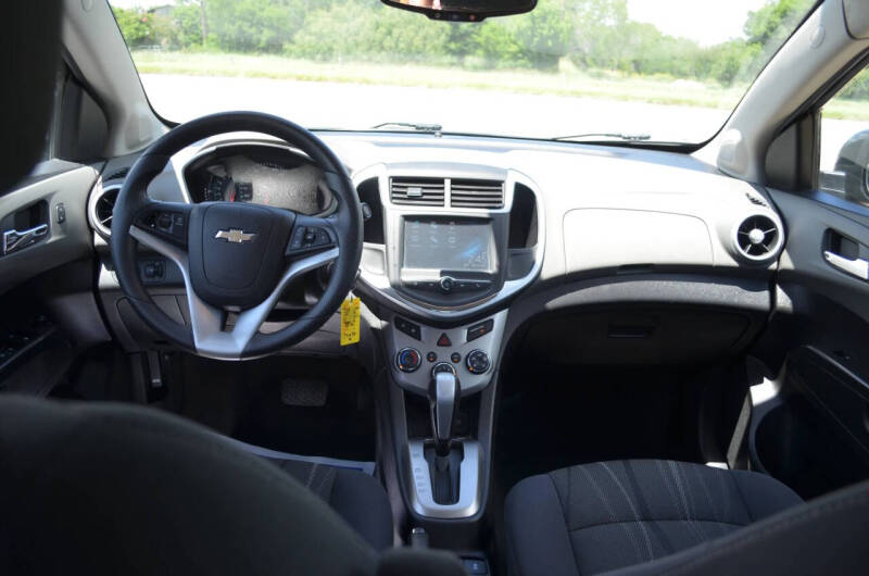 2017 Chevrolet Sonic LT Auto