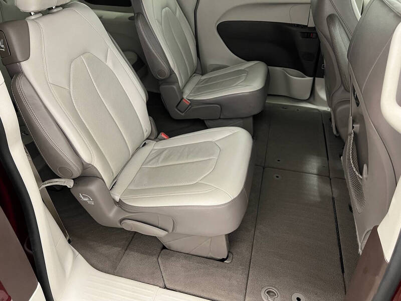 2018 Chrysler Pacifica Touring L
