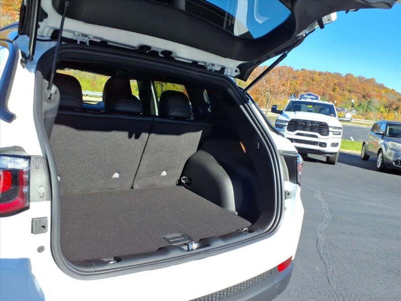 2026 Jeep Compass Limited Altitude