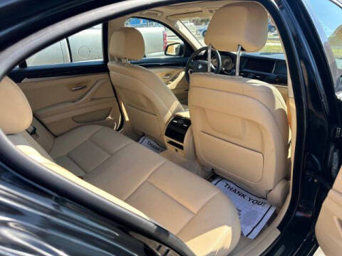 2015 BMW 5 Series 528i