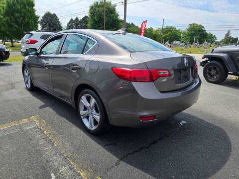 2013 Acura ILX 2.0L w/Tech