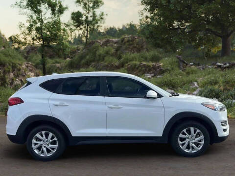 2020 Hyundai Tucson SE