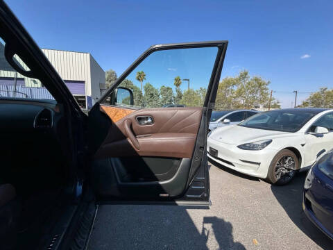 2017 Infiniti QX80 Limited