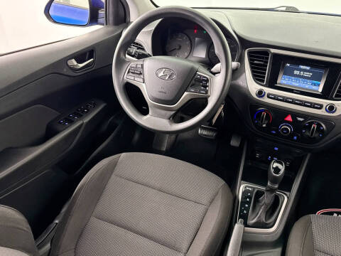 2019 Hyundai Accent SE