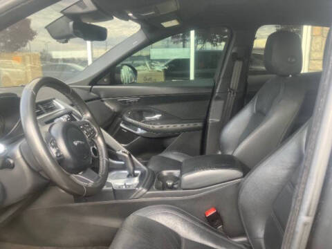 2018 Jaguar E-PACE P250 SE