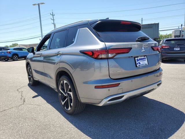 2023 Mitsubishi Outlander SEL