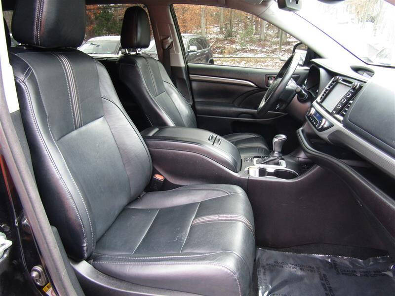 2018 Toyota Highlander SE