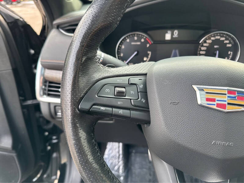 2019 Cadillac XT4 Sport