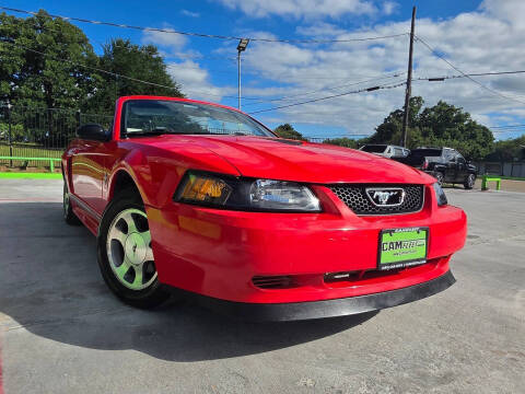 2000 Ford Mustang