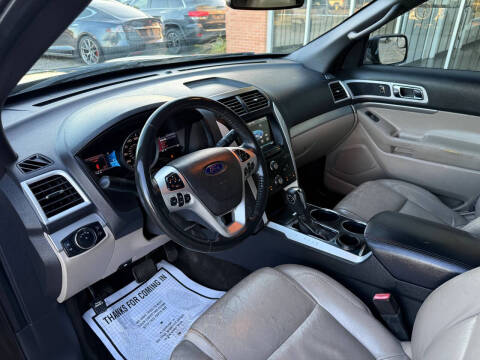 2012 Ford Explorer XLT