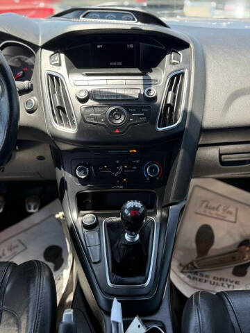 2017 Ford Focus ST