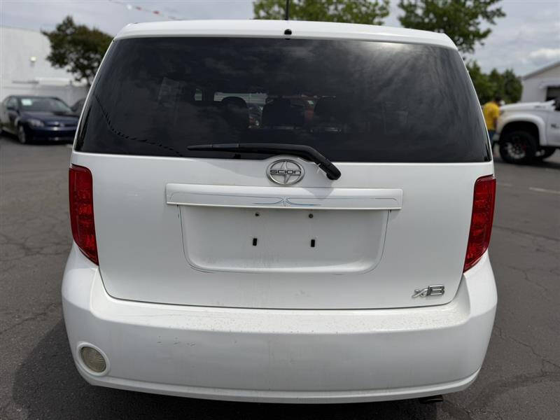 2008 Scion xB