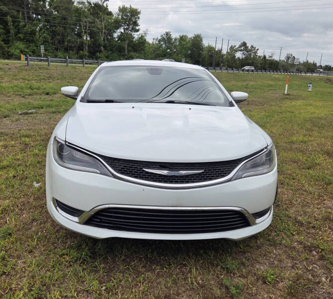 2017 Chrysler 200 Limited Platinum