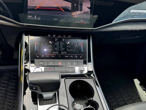 2019 Audi Q8 quattro Premium Plus 55 TFSI