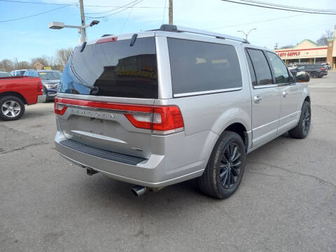 2016 Lincoln Navigator L Select