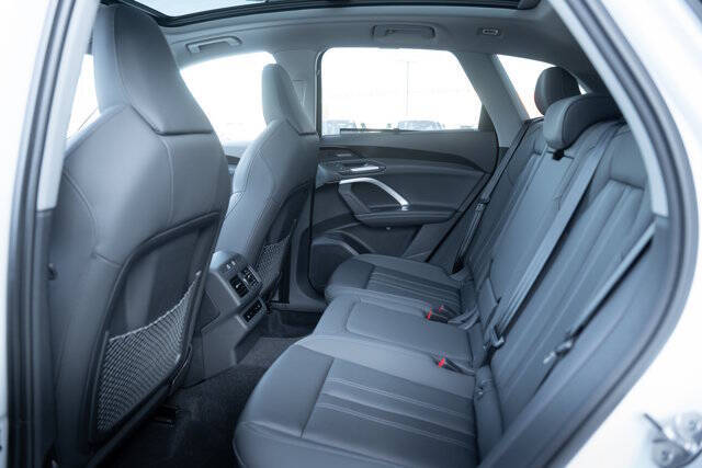 2025 Audi Q5 quattro Prestige TFSI