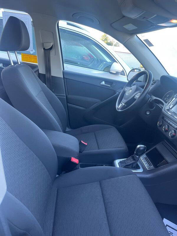 2015 Volkswagen Tiguan S