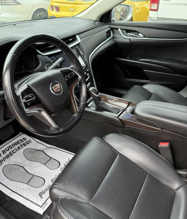 2014 Cadillac XTS Pro Coachbuilder-Limo