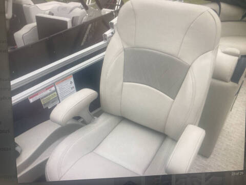 2018 Berkshire 25 D C