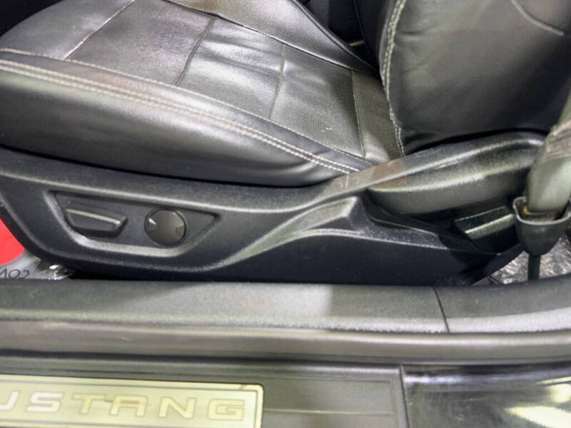 2020 Ford Mustang EcoBoost Premium