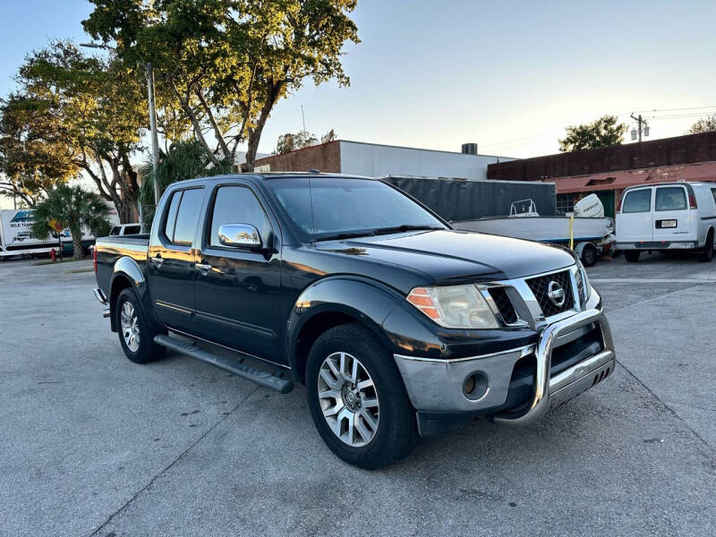 2013 Nissan Frontier SL photo 2