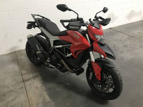2016 Ducati HYPERMOTARD