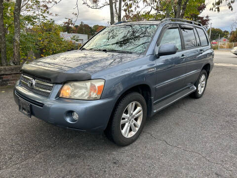 2007 Toyota Highlander Hybrid for sale at ANDONI AUTO SALES in Worcester MA