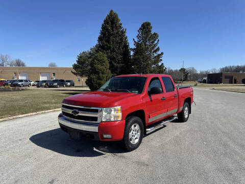 2007 Chevrolet Silverado 1500 for sale at JE Autoworks LLC in Willoughby OH