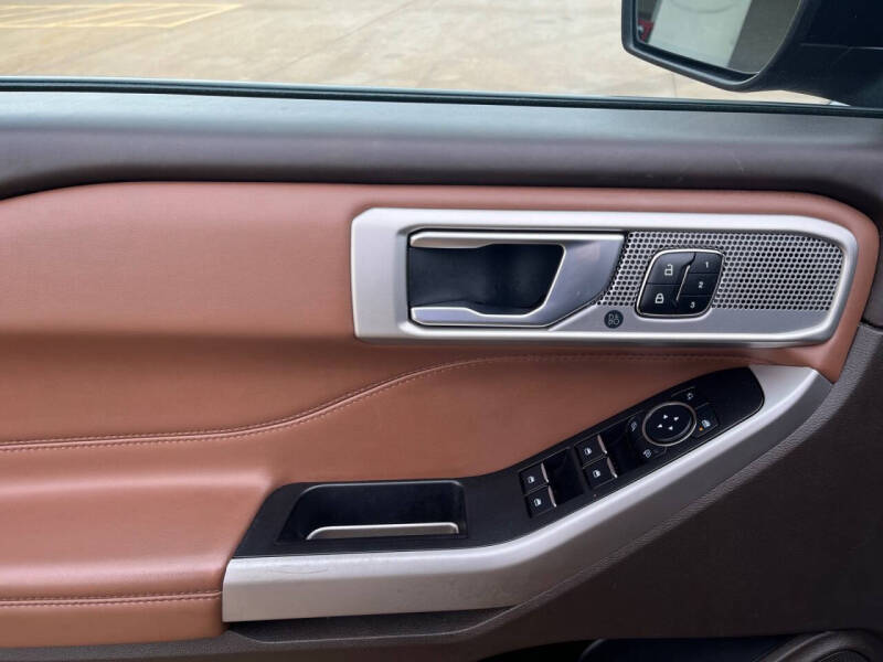 2023 Ford Explorer King Ranch