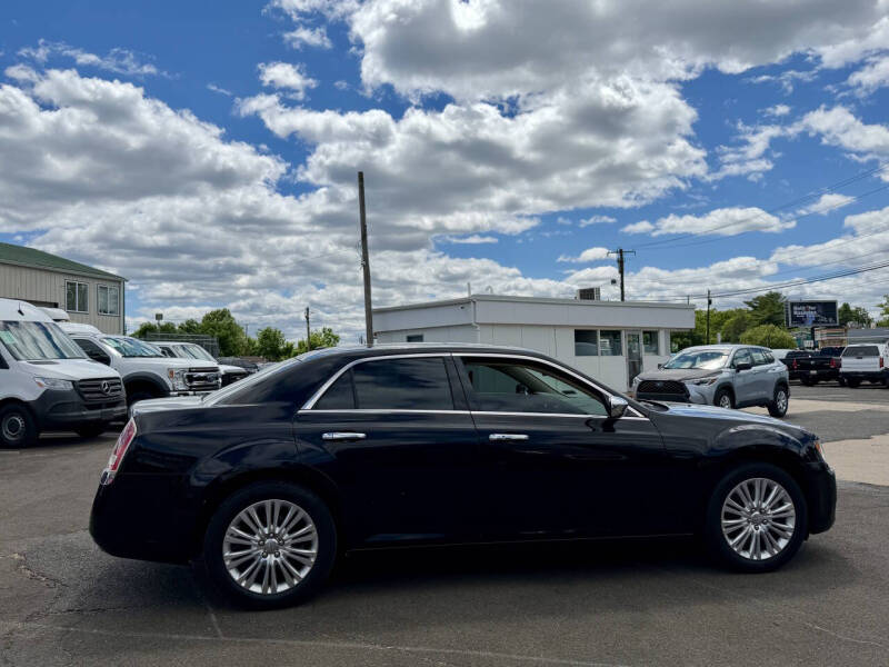 2014 Chrysler 300