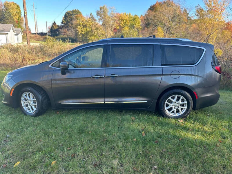 2020 Chrysler Pacifica Touring L