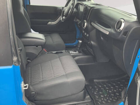 2012 Jeep Wrangler Sahara