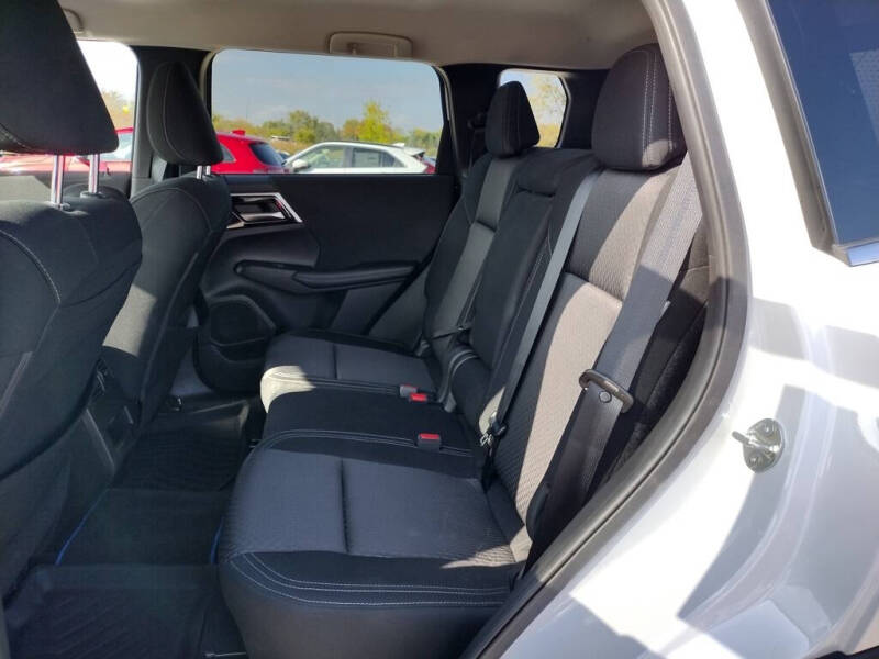 2023 Mitsubishi Outlander PHEV ES